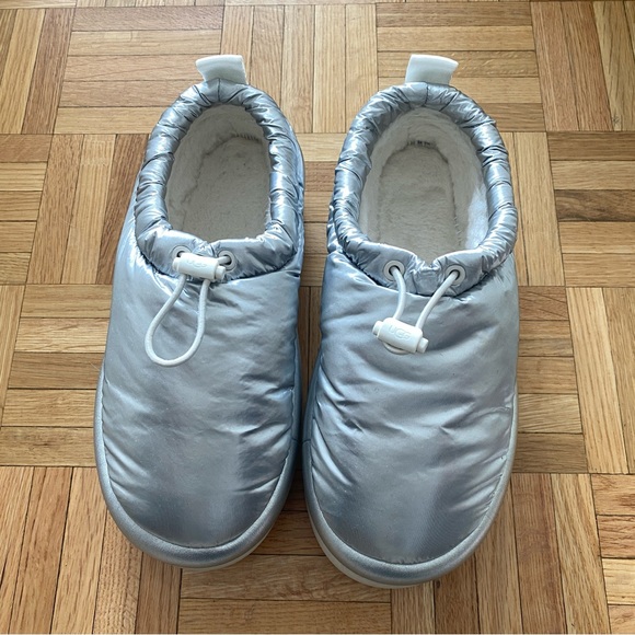 Ugg Maxi Clog - Picture 2 of 5